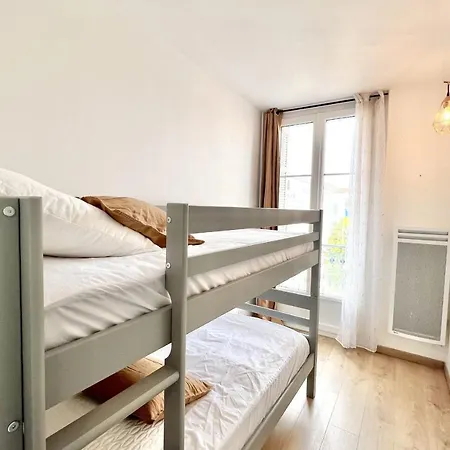 Very Nice 55m In The Heart Of Saint-raphael Διαμέρισμα *
